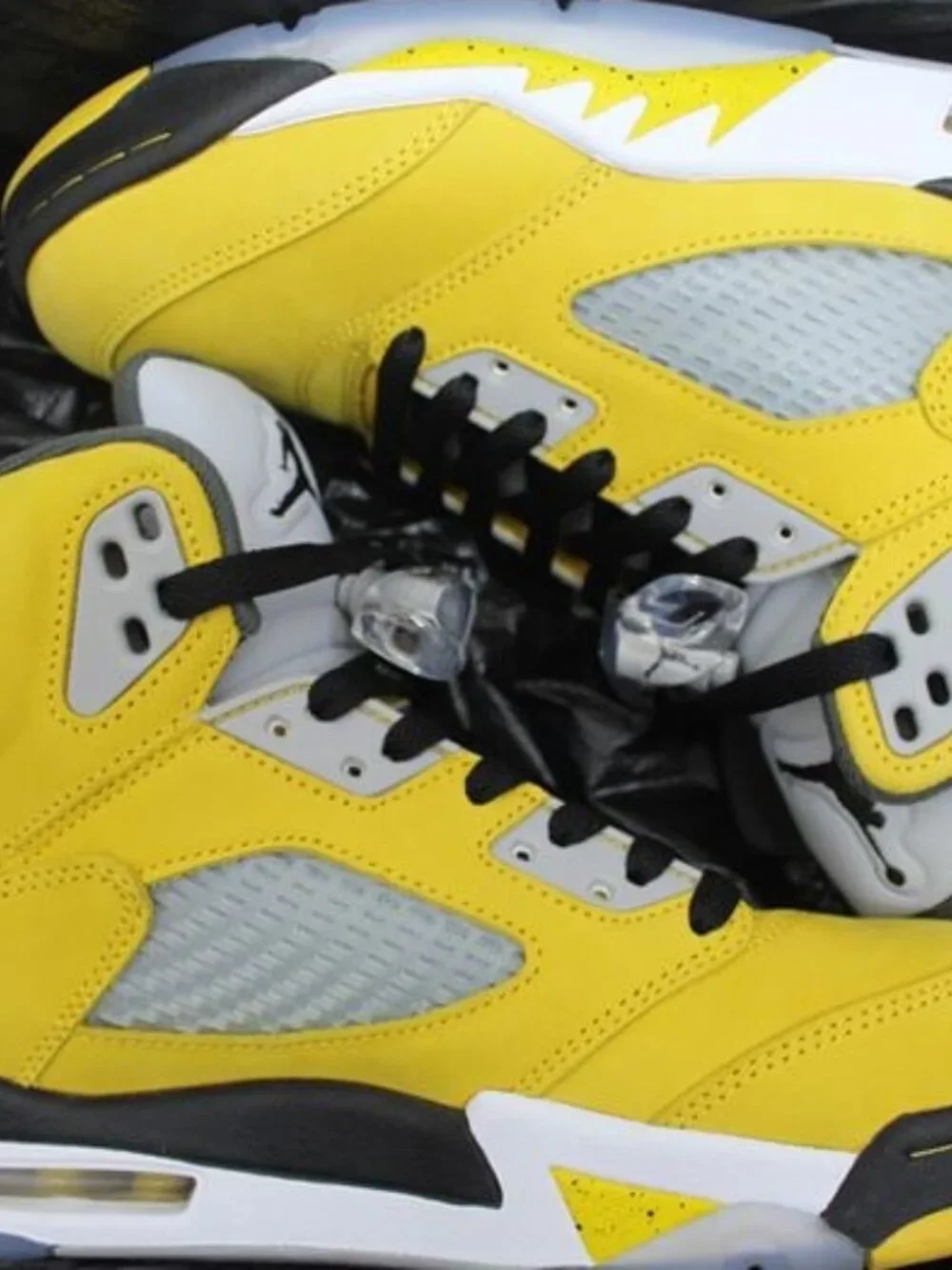 Nike Air Jordan 5 Retro Tokyo 23
